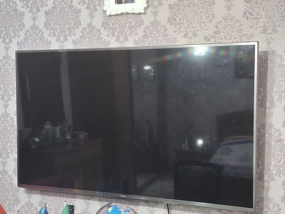 Продам телевизор