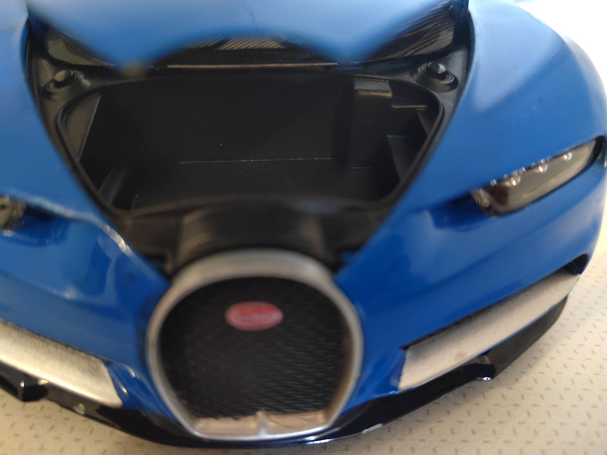 BUGATTI Chiron - 42лв мащаб 1 :18