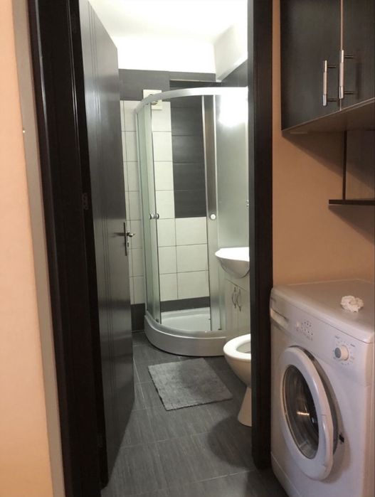 Ofer spre inchiriere apartament 2 camere zona centrala