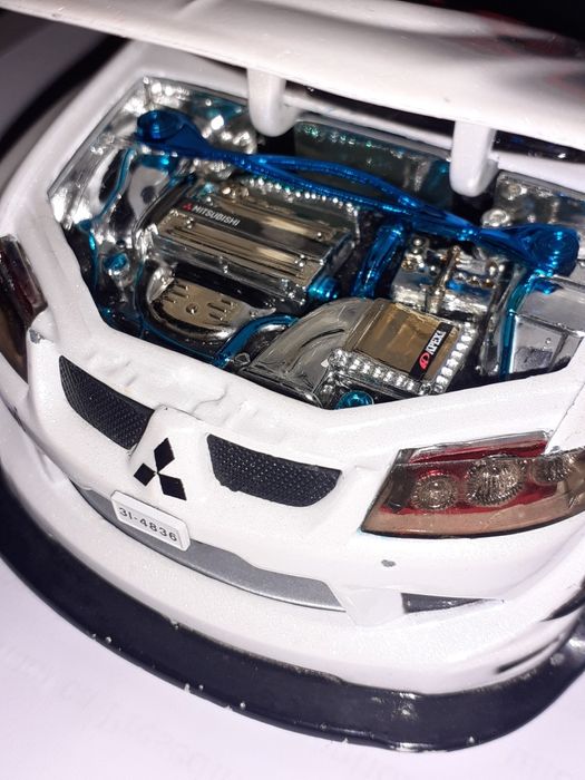 Macheta Mitsubishi Lancer Evo 8 - 1/24 Jada