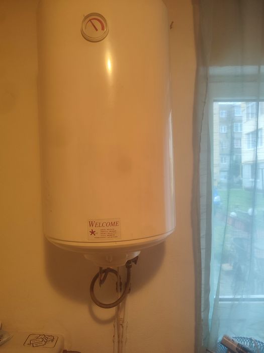 Boilar electric capacitate 80L