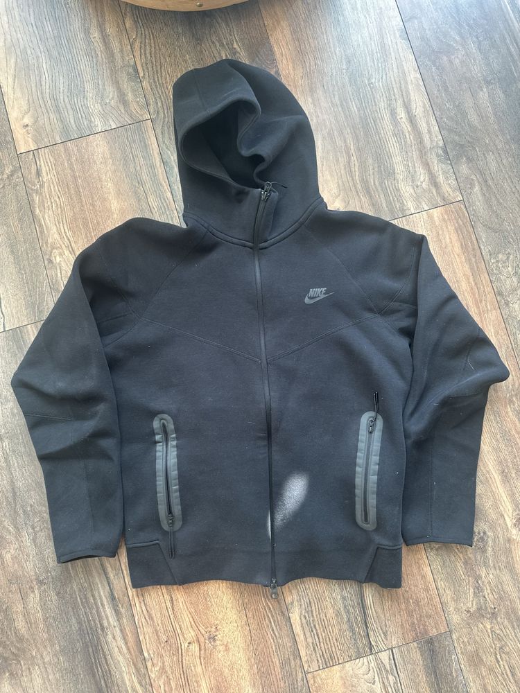 Nike tech cheren fleece