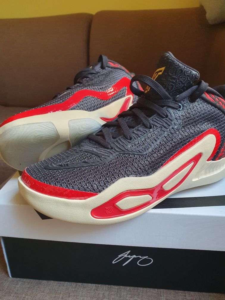 Маратонки NIKE AIR JORDAN TATUM 1 ZOO/GS/ -Uk6-Eu 40