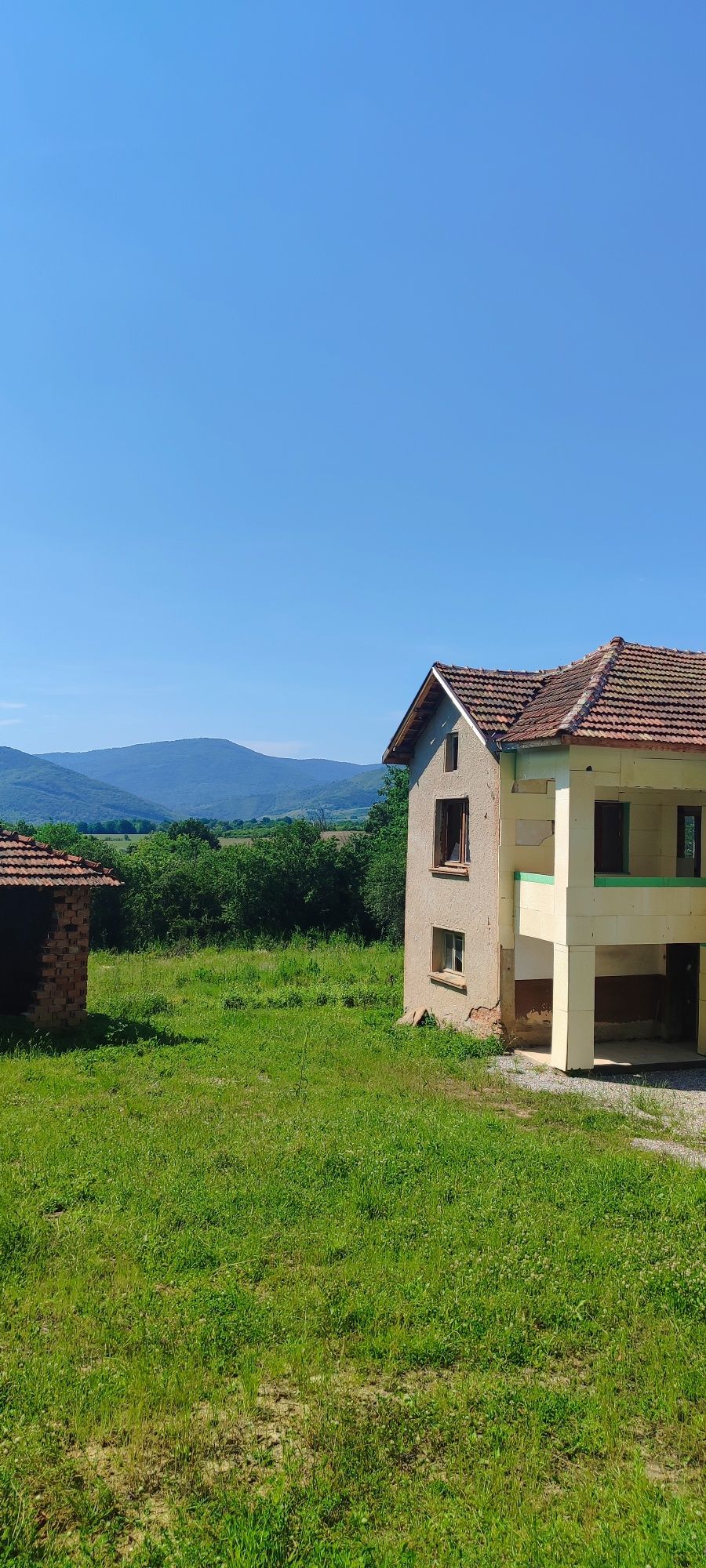 Продавам къща в село Джурово