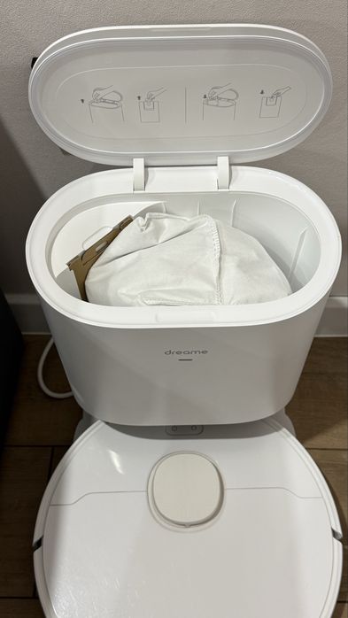 Продам робот пылесос DREAME D9 plus