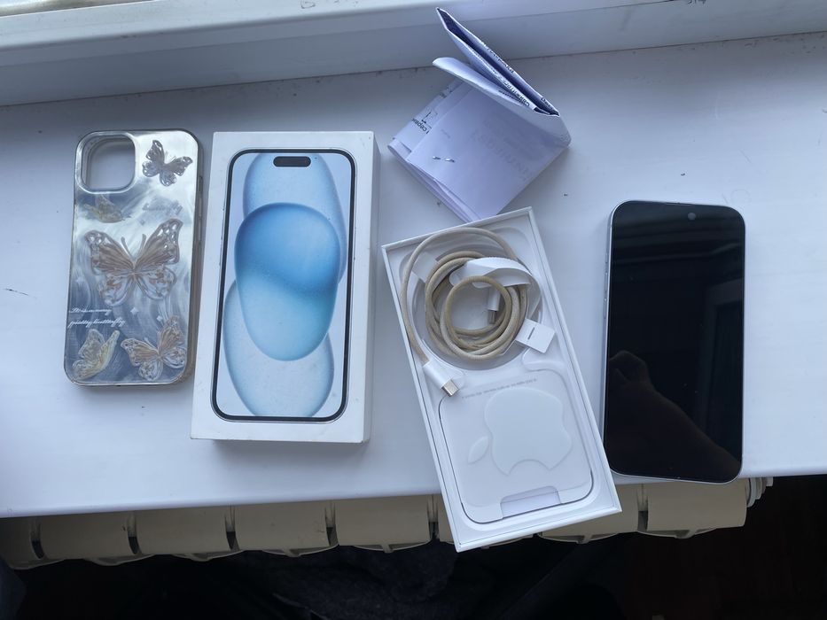 продается iphone 15