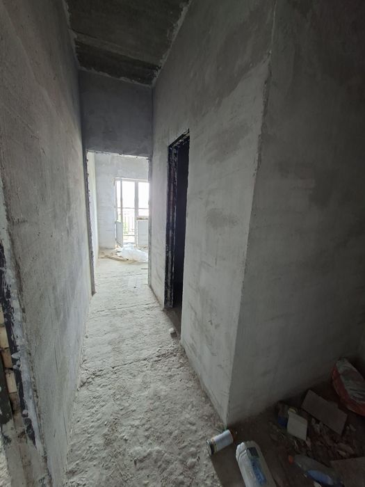 Продаётся 1х комнатная квартира в центре Туйтепа(Нурафшон)