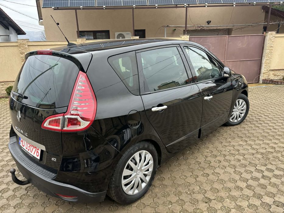 Renault scenic modelu bose