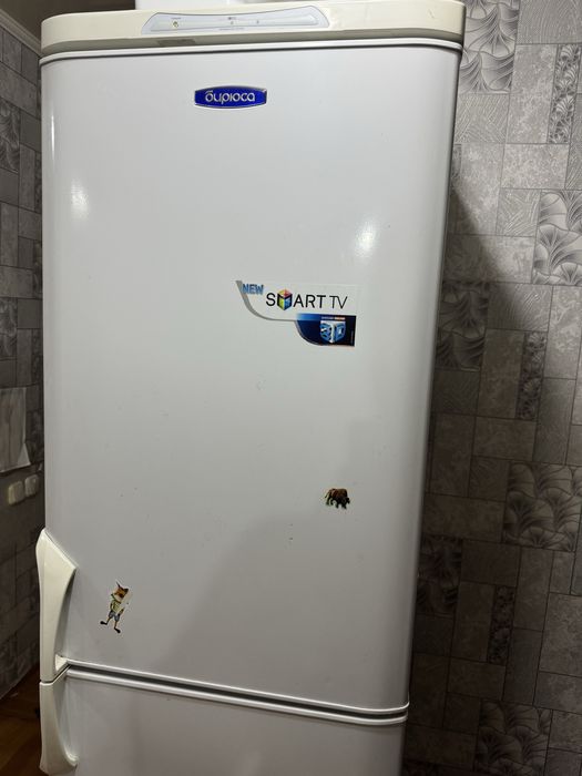 Продам холодильник