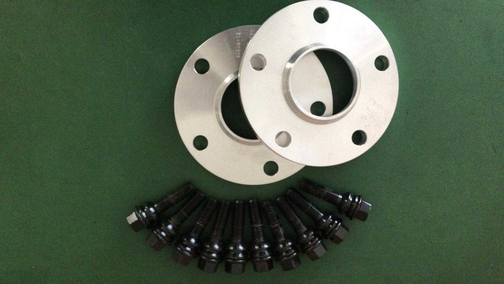 Distantiere 13 mm BMW SERIA 5 CB 74.1 cu prezoane lungi M12X1.5