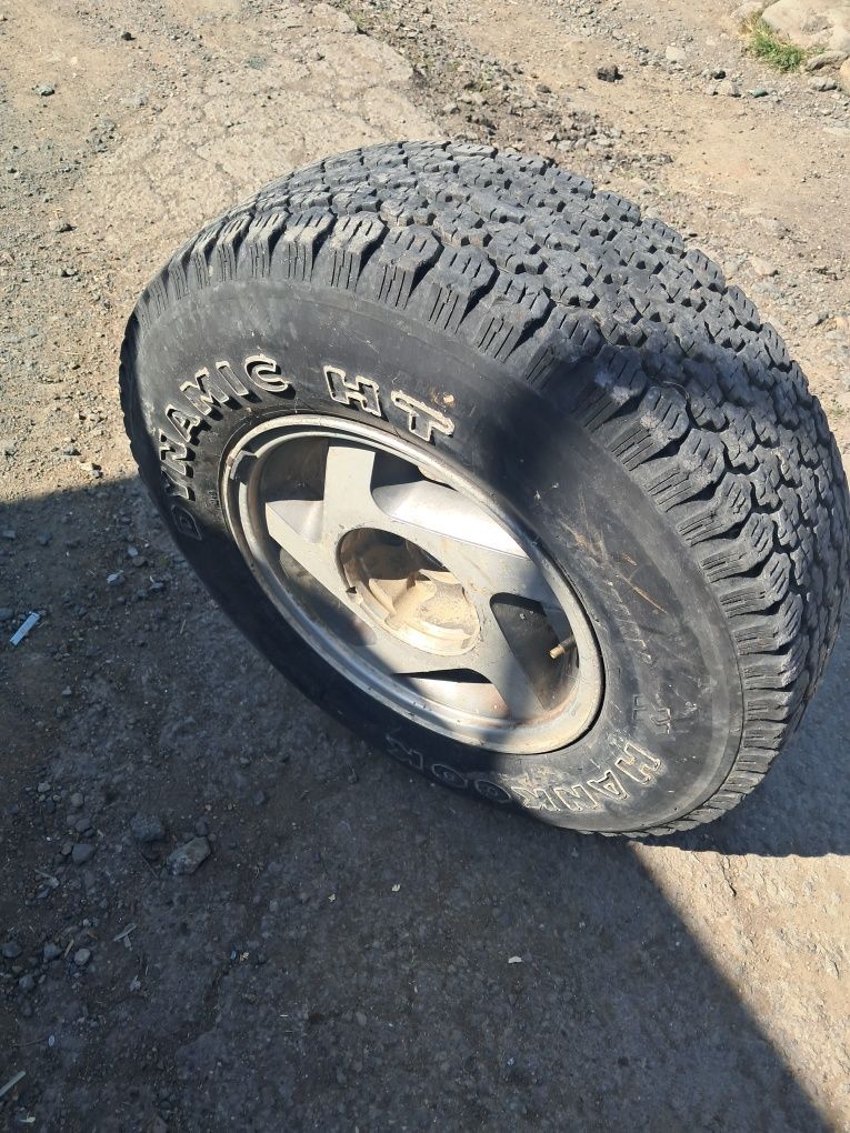 Ал. Джанти  с гуми от Ford Explorer
