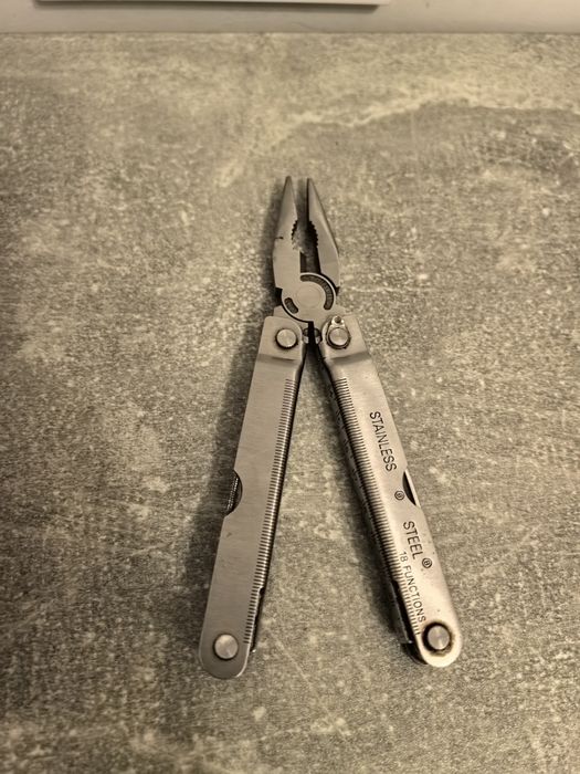 Patent multifuncțional