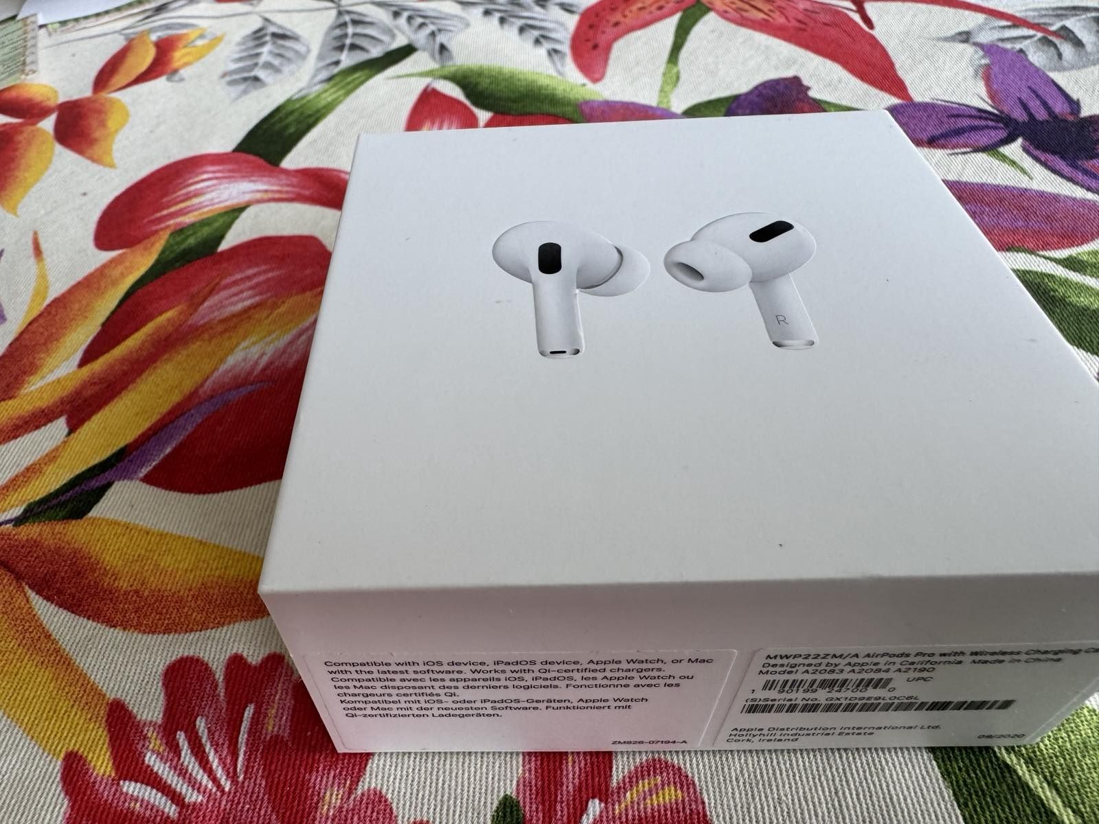 Apple - AirPods Pro 2