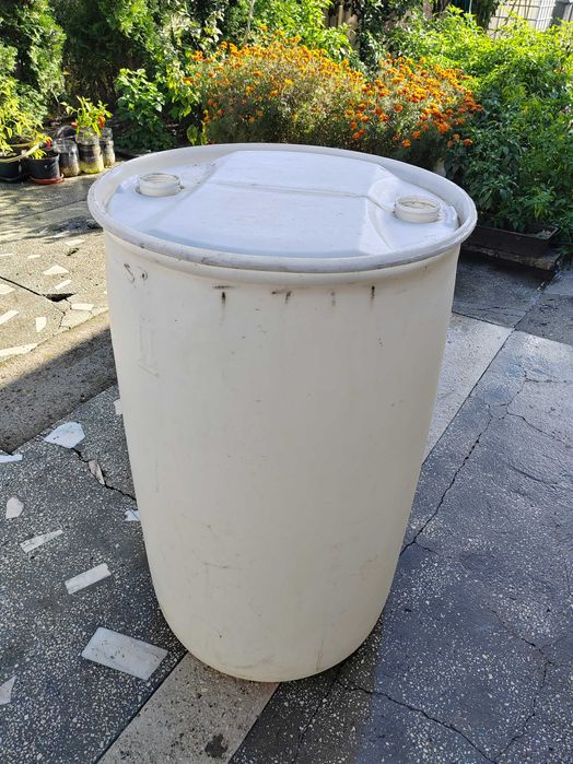 Butoi 200 litri  pentru vin