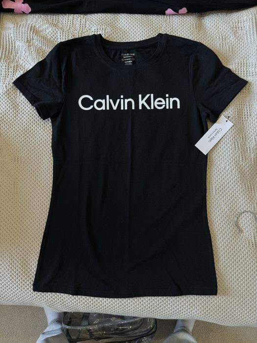Футболка Calvin Klein оригинал