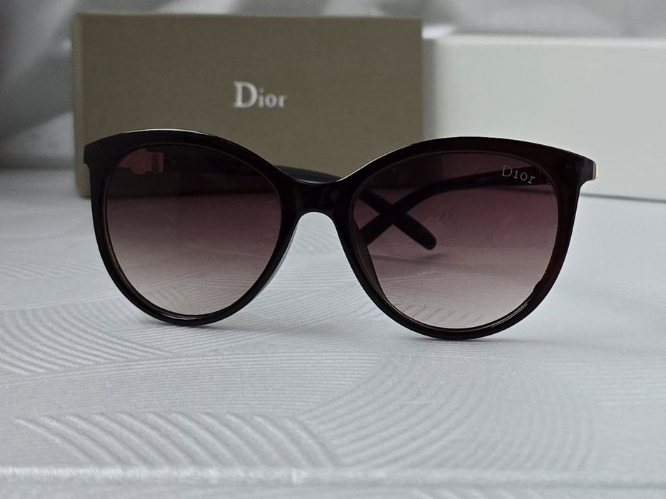 Дамски слънчеви очила котка с камъни