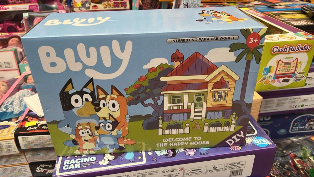 Cutie cu figurine si vila lui Bluey, colectie noua, NOU