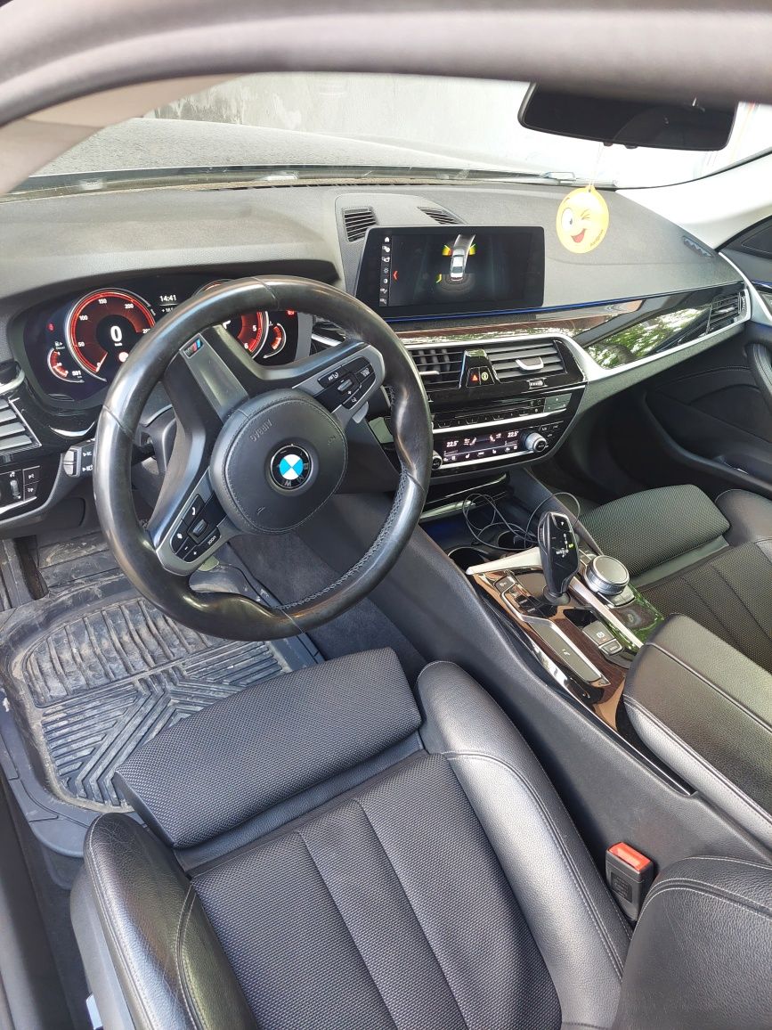 Bmw Seria 5 G30 520d xDrive 25000 euro tva deductibil