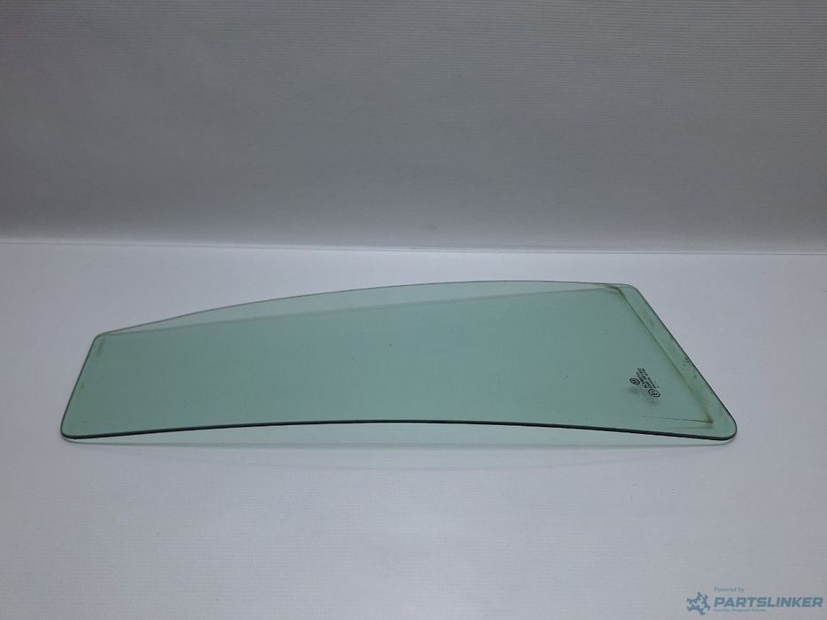 Geam fix lateral dreapta VOLKSWAGEN GOLF IV Variant (1J5) [ 1999 - 2006 ] TDI (ATD, AXR) 74KW|101HP OEM 1J9845216A
