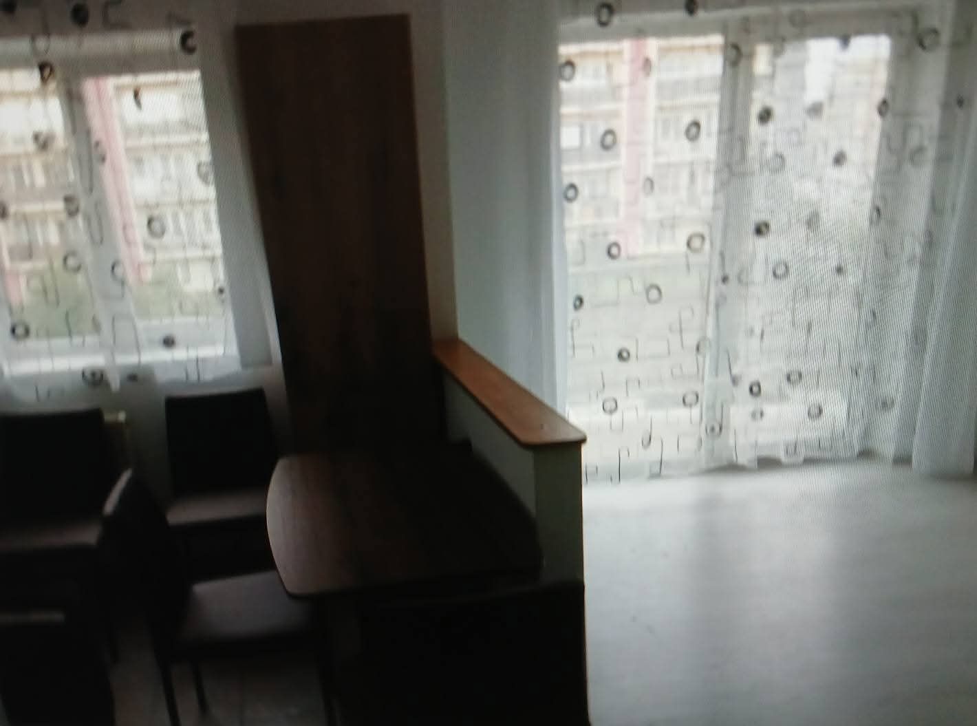 Persoană Fizică Dau în Chirie Apartament