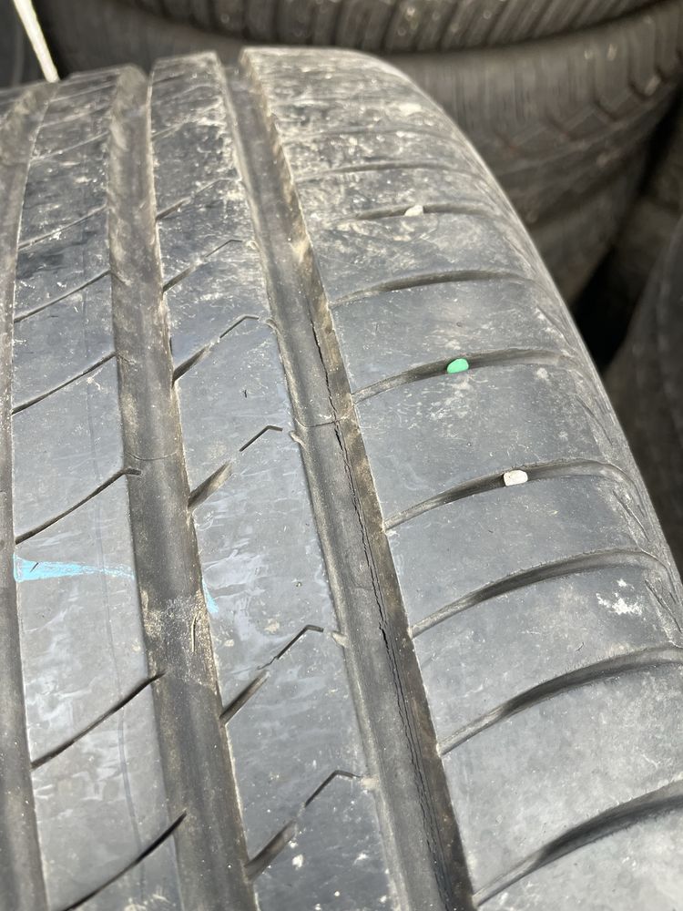 215/45/16 KUMHO 2бр. 7мм