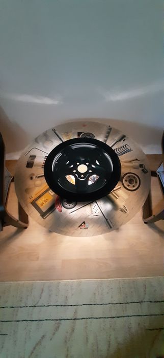 Vând masa de sticla