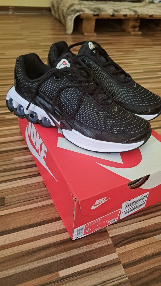 Nike Air max DN -нови