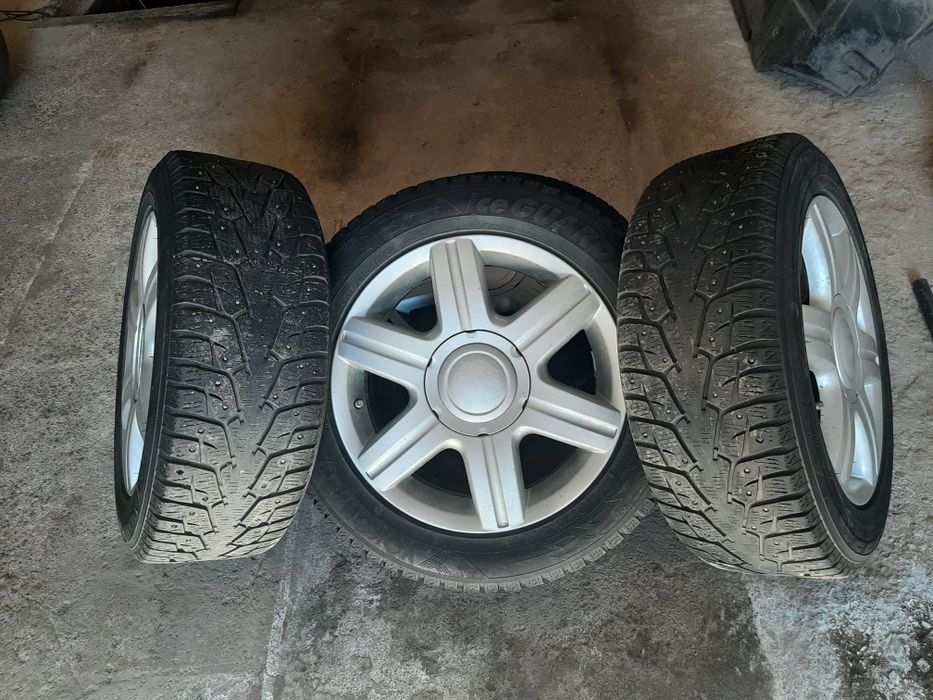 Комплект дисков с зимней резиной!