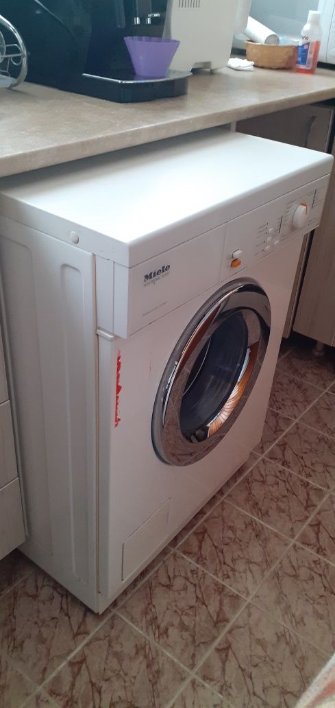 Перална MIELE Novotronic W839