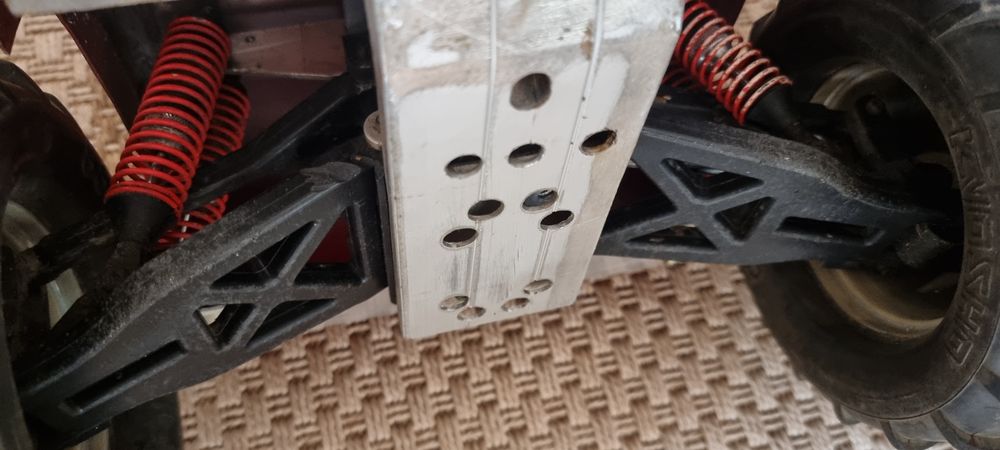 masina automodel cu telecomanda jeep rc metal