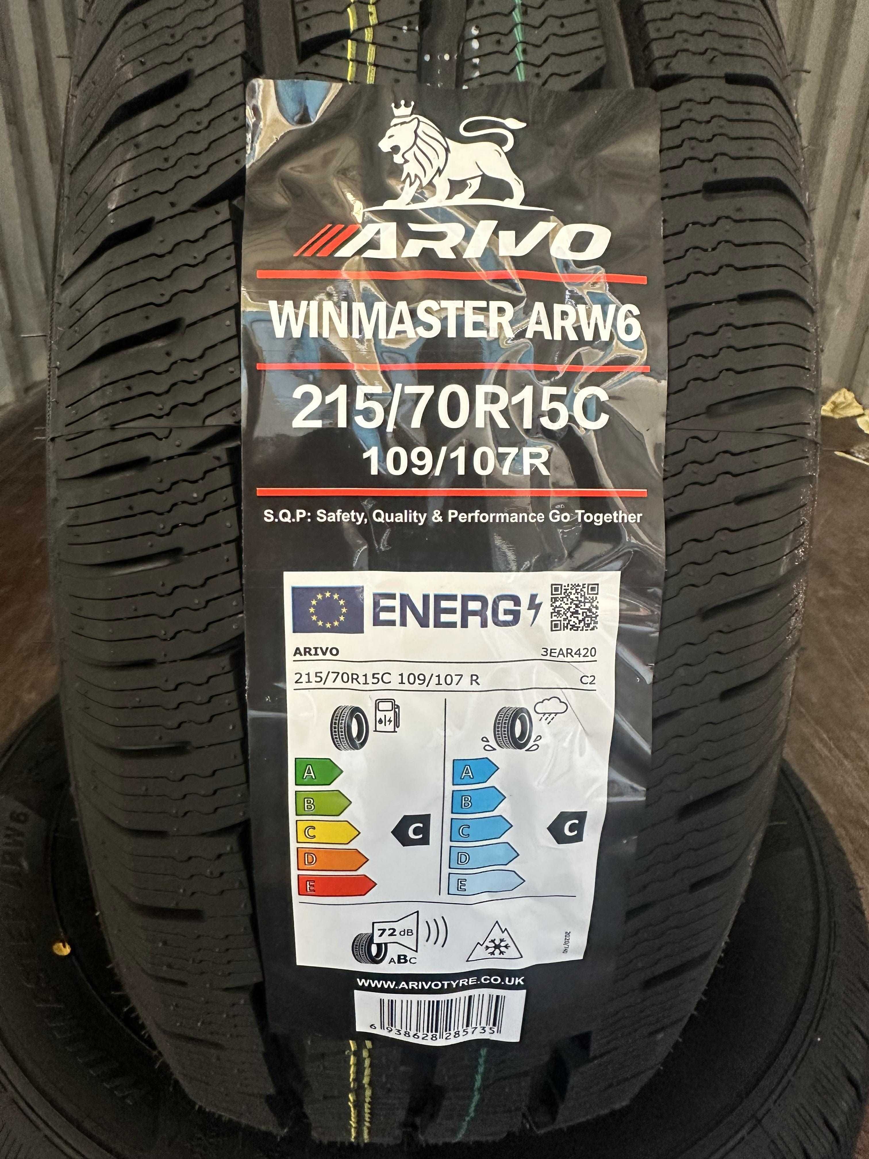 Нови Зимни Бусови Гуми Arivo Winmaster 215/70R15C 109/107R Нов Dot