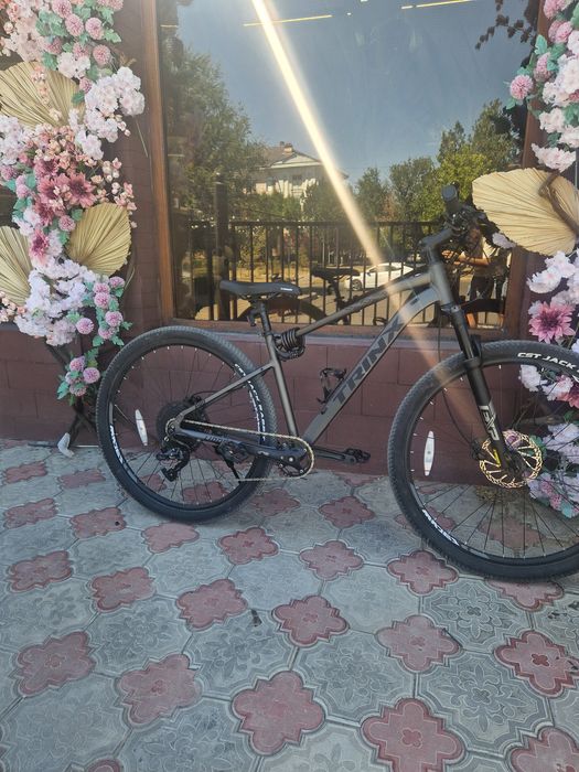 Велосипед TRINX 29 L1000-17