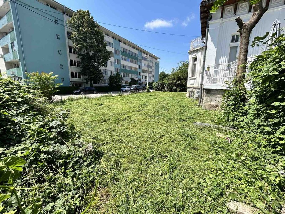 Косене и поддръжка на дворове