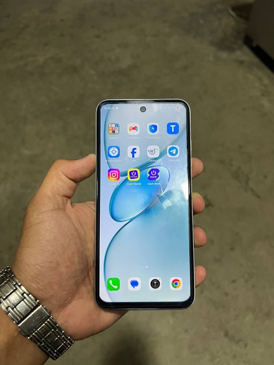Tecno Sotiladi Yangi
