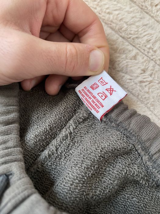 Holly интересен анцуг