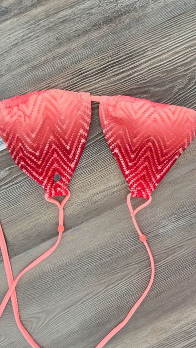 Sutien pentru costum de baie Lee Cooper