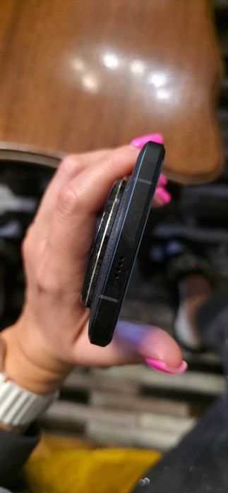 Продавам Xiaomi 14 Ultra