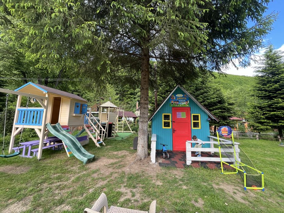 Cabana de inchiriat cu ciubar 8 pers. Frasinet,Baisoara