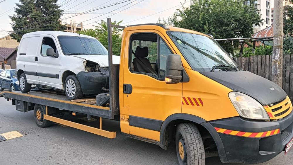 Tractări auto București