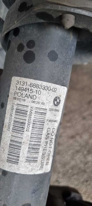 Amortizor fata stanga dreapta cu arc si flansa BMW  F36 cod 6883330