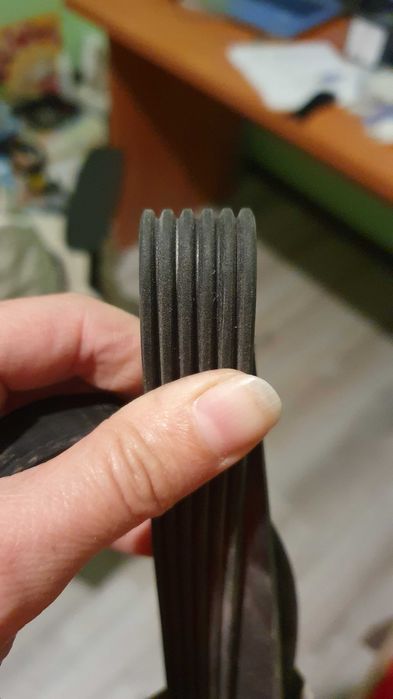 Пистов ремък DAYCO парт номер: 6PK1692 НОВ