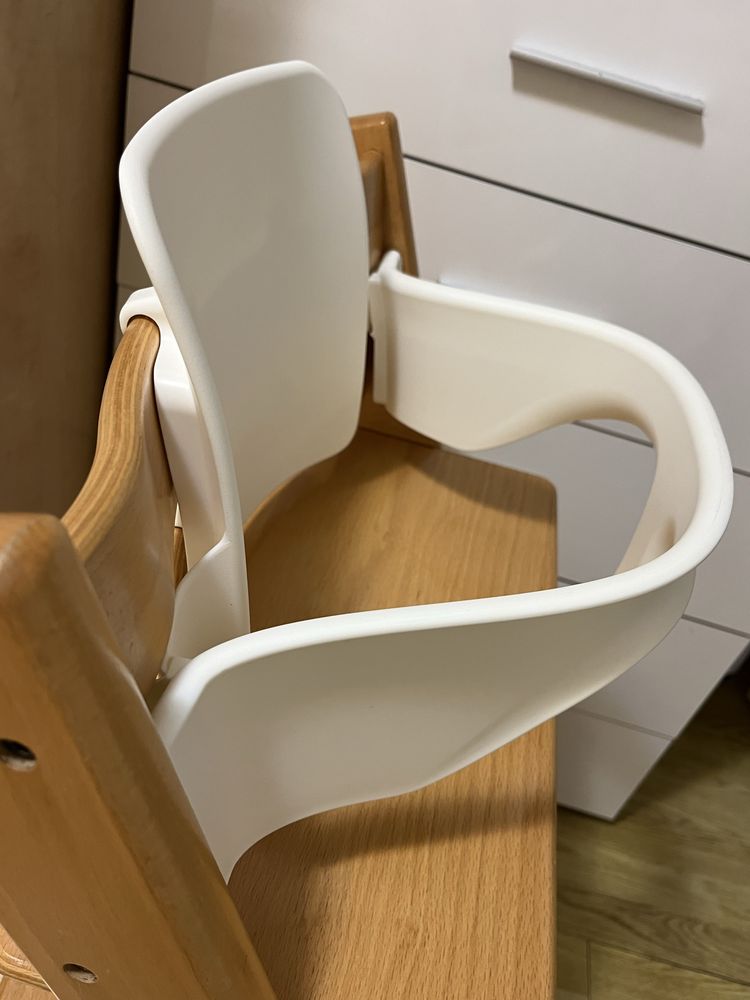 приствка за 6+ месеца Stokke Tripp Trapp/ стол Stokke Tripp Trapp