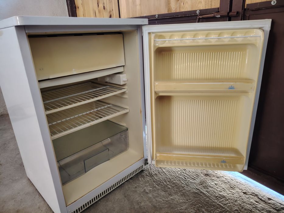 Хладилник с фризер  BEKO