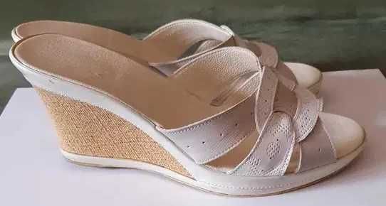 Sandale din piele  modele deosebite