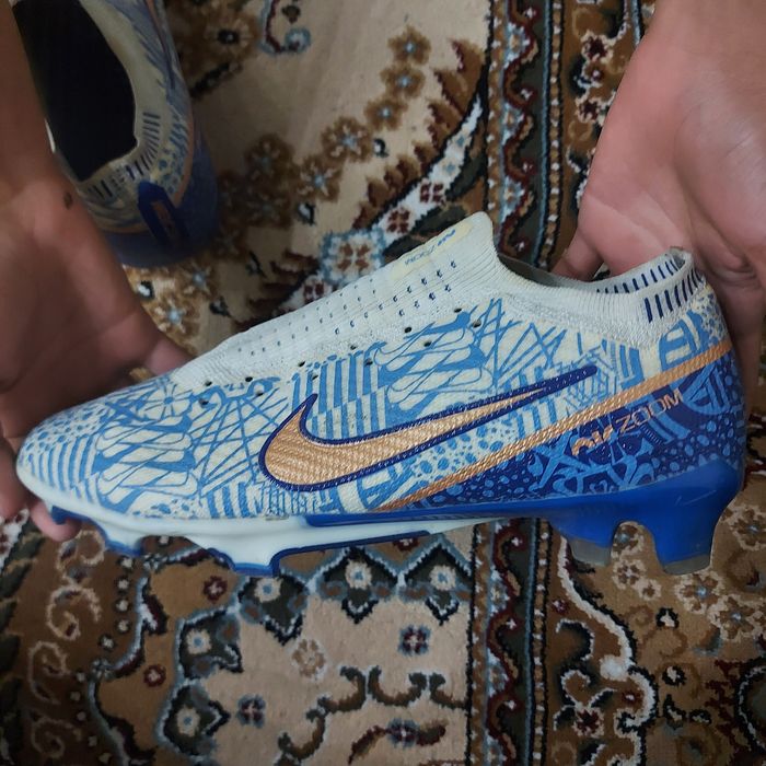Бутсы NIKE AIR ZOOM MERCURIAL CR7 состояние хорошее размер 40