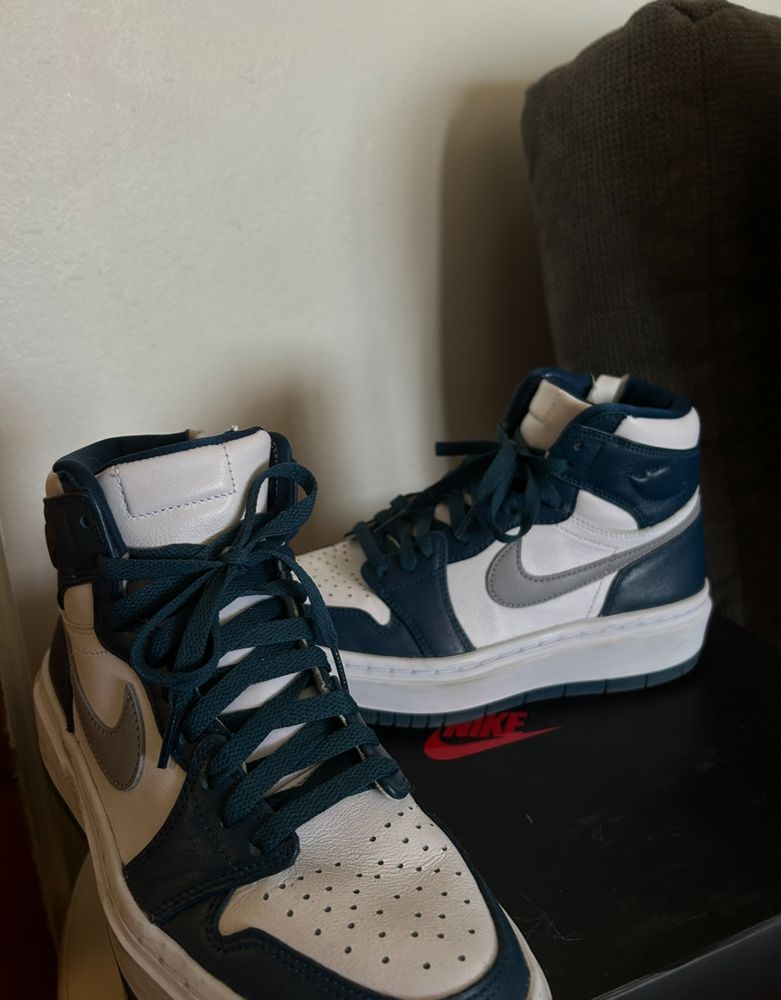Nike Jordan 1 dama 39