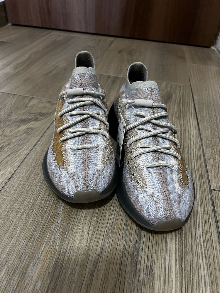 Yeezy Boost 380 "Pepper Non-reflective" Mărimea 42