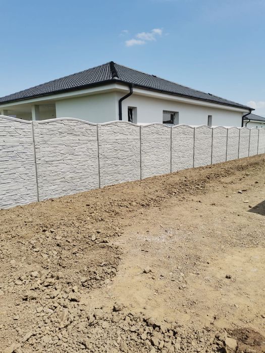 Placi,gard beton armat cu fier beton