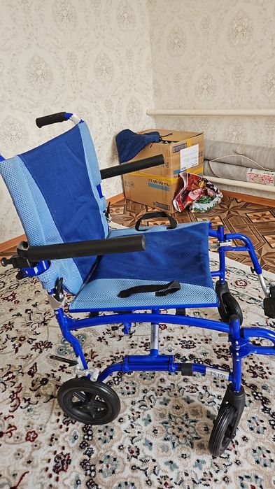 Инвалидная коляска