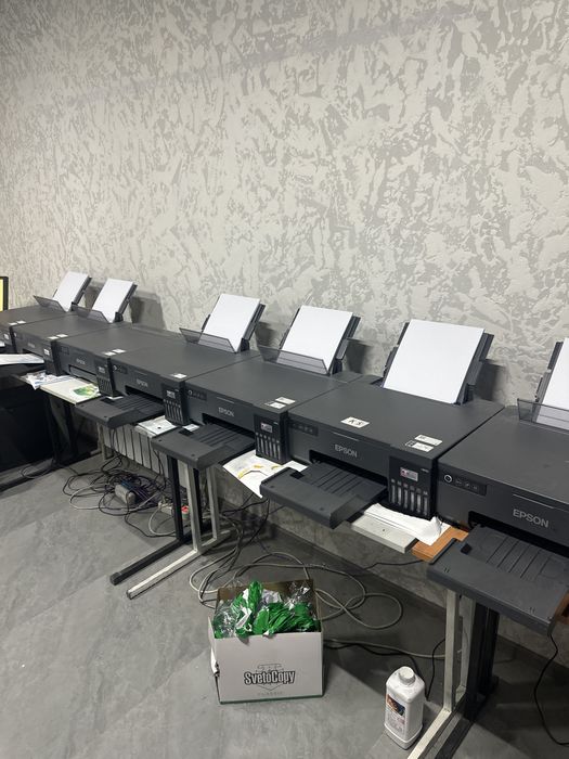 Epson L8050 цветной принтер